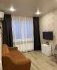 Продам 2-комнатную квартиру в Краснодаре, ККБ, Домбайская ул. 55к2, 52 м²
