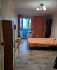 Продам 1-комнатную квартиру в Краснодаре, ЗИП, Прикубанский внутригородской округ микрорайон Московский ул. им. Артюшкова В.Д. 3, 50 м²